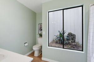  Photo 46