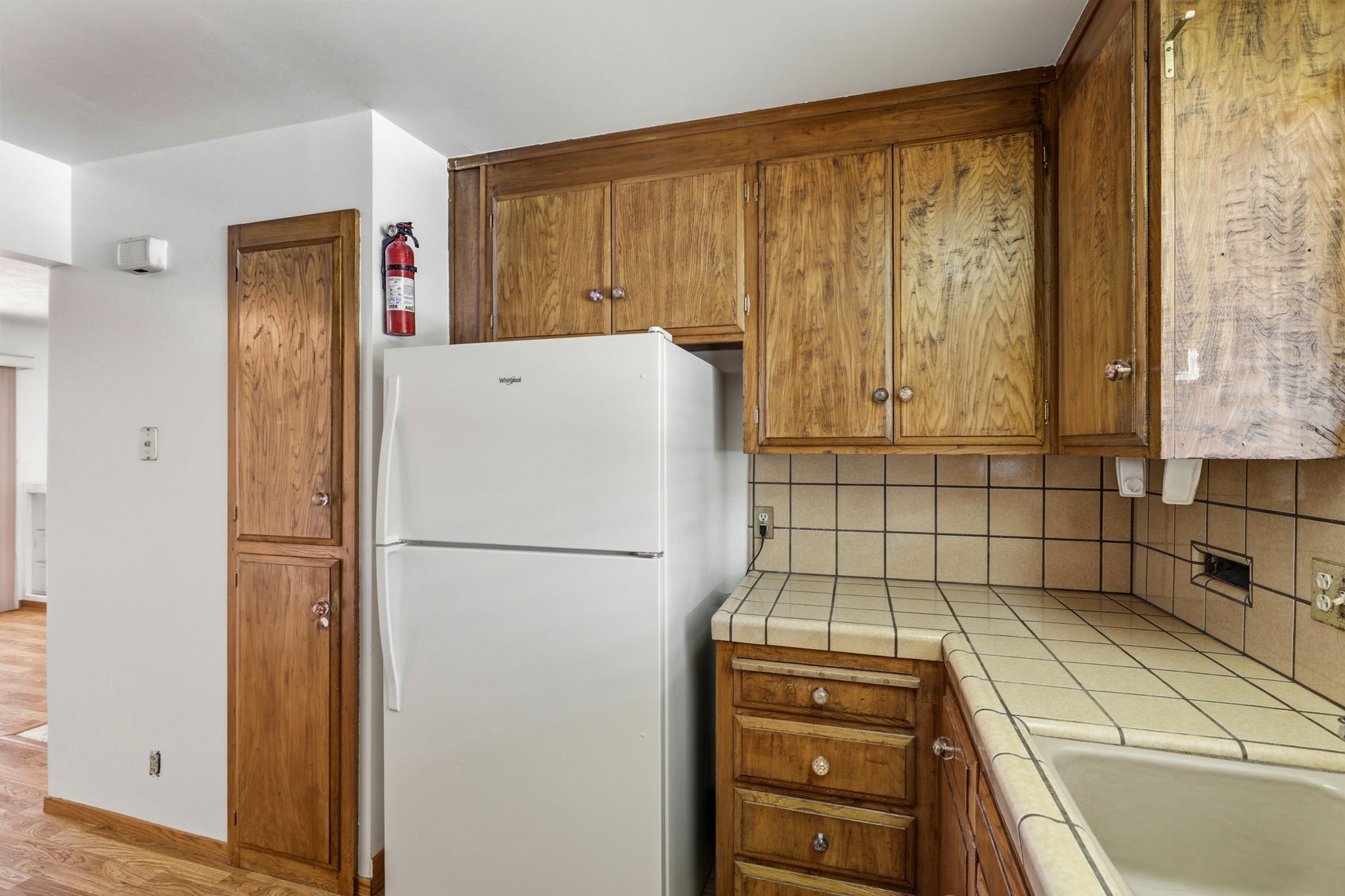 015_F8_1415 Santa Fe Dr