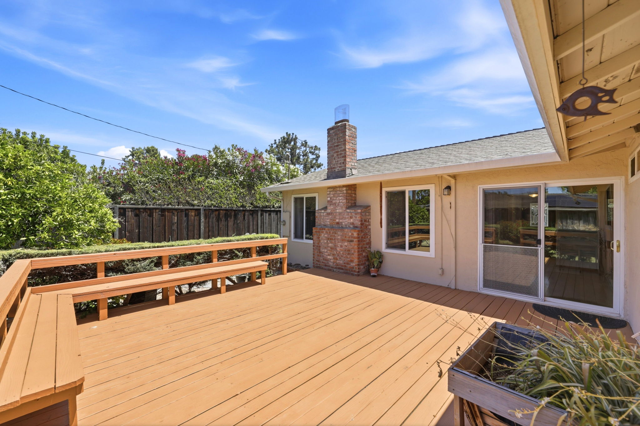 030_F8_1415 Santa Fe Dr