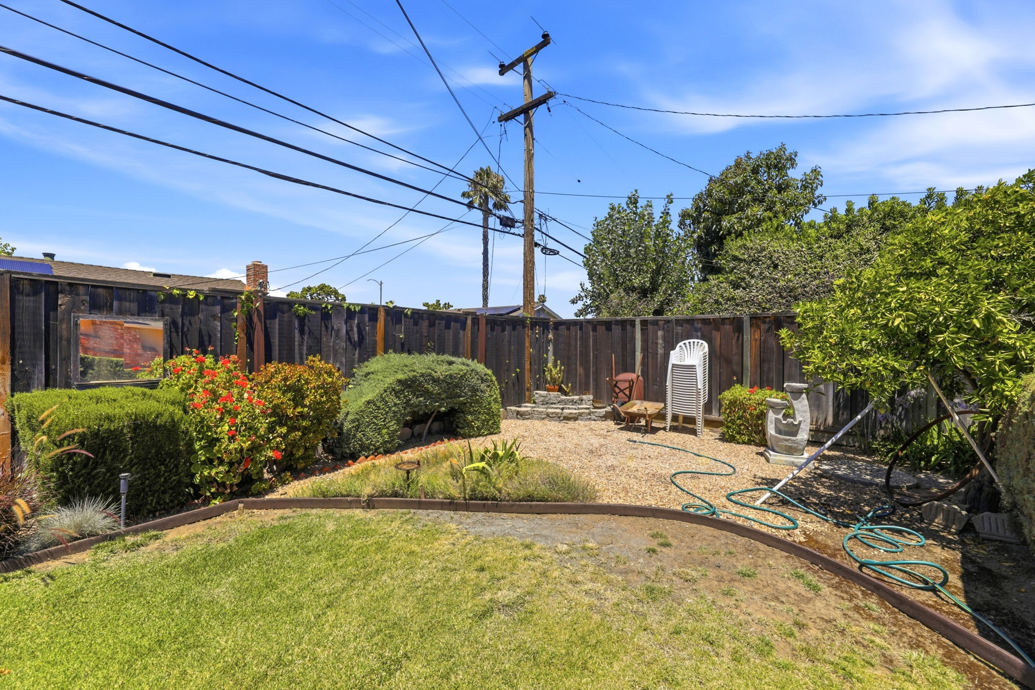 038_F8_1415 Santa Fe Dr
