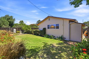 036_F8_1415 Santa Fe Dr