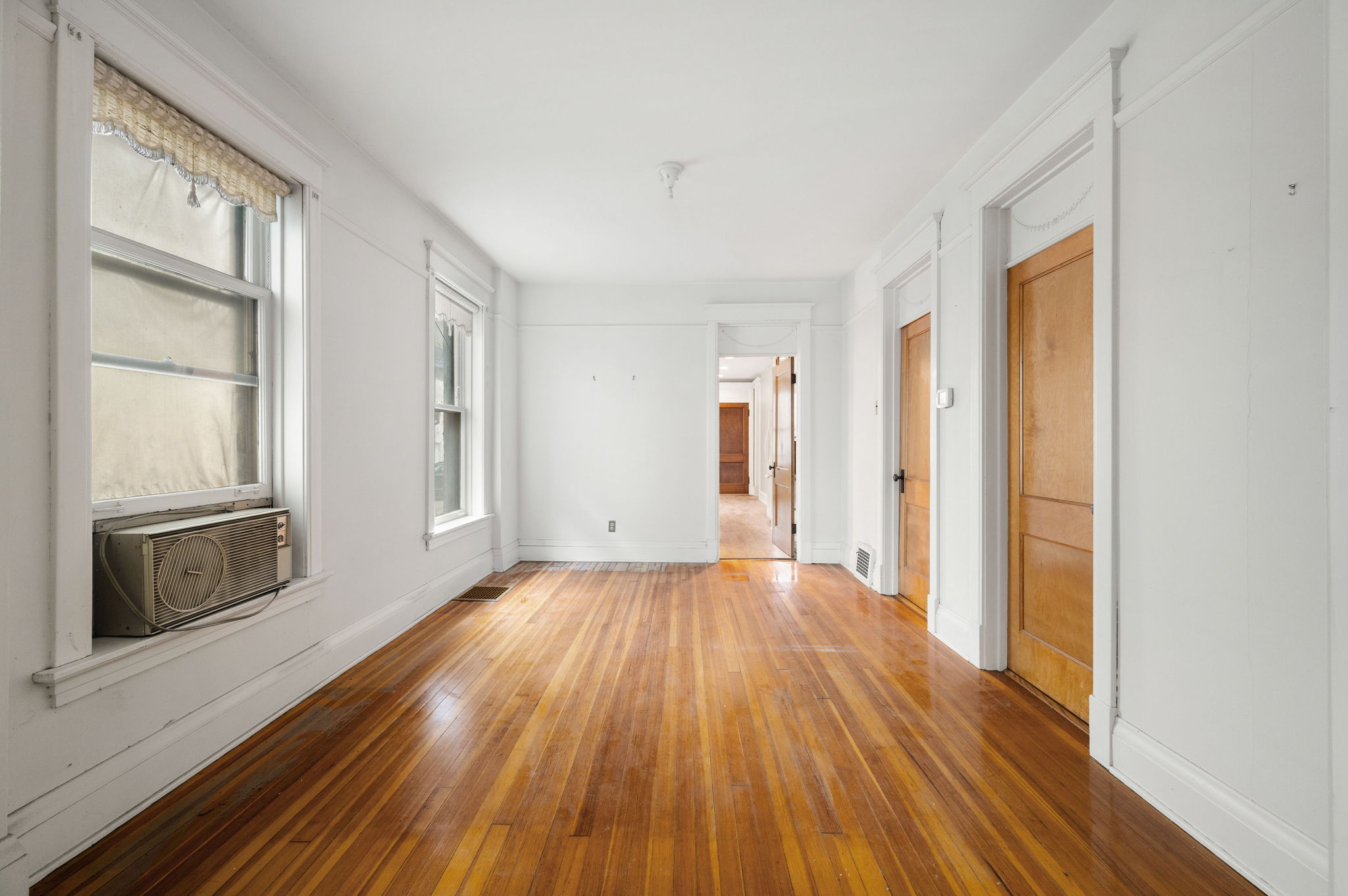 Firts Floor Dining Rom