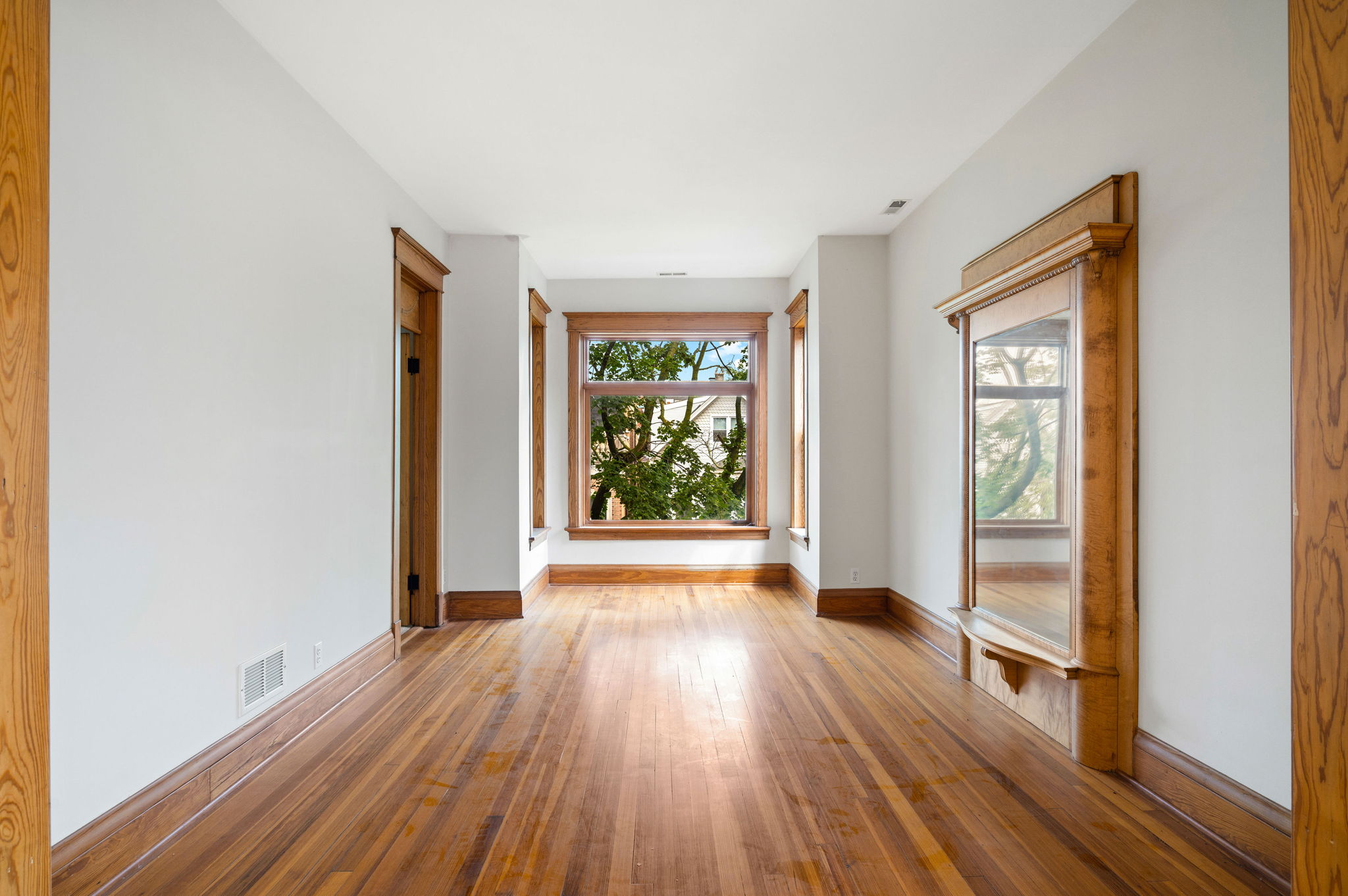 3rd Floor Living Room I