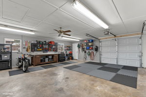 Detached Garage