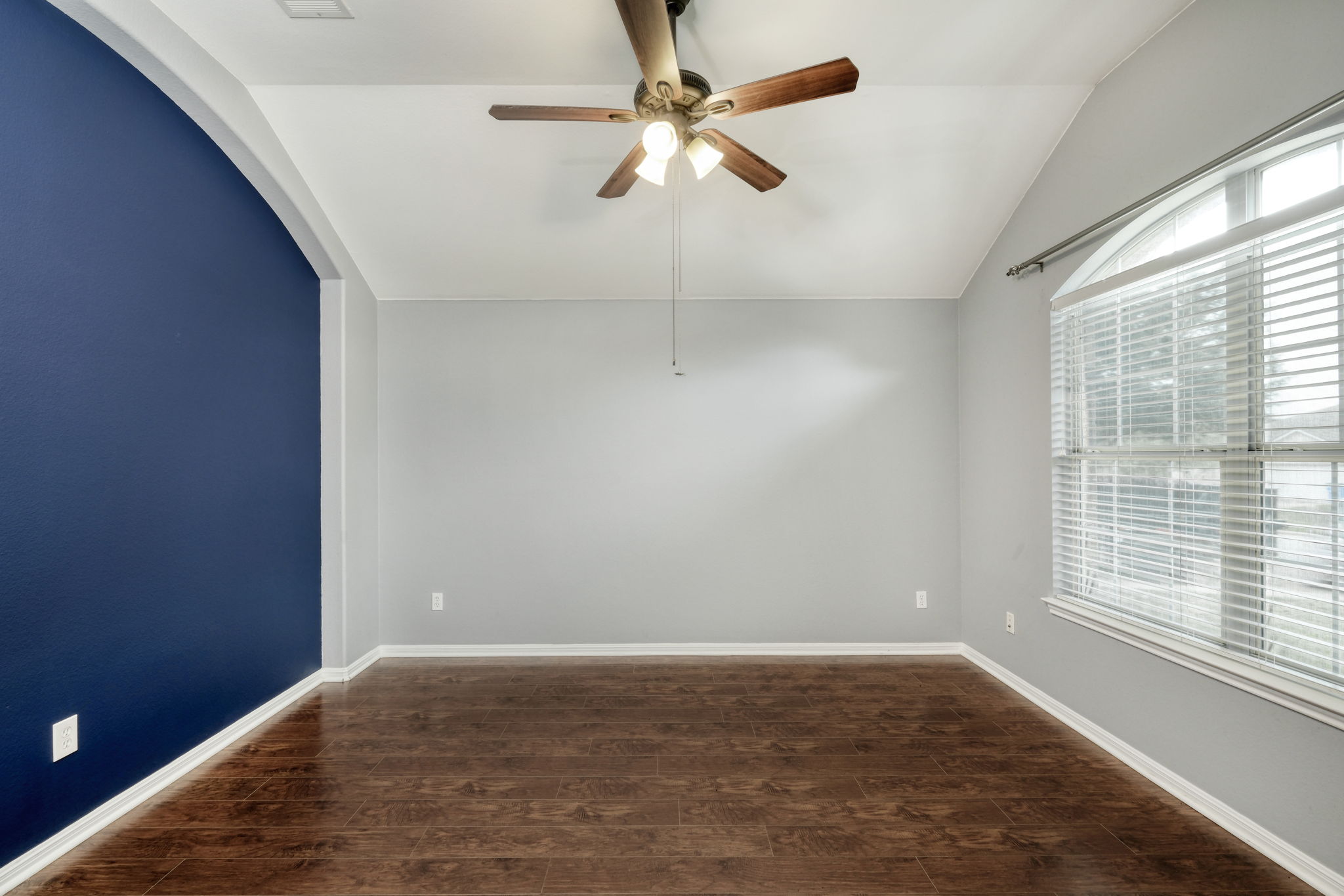 Office/Flex Space