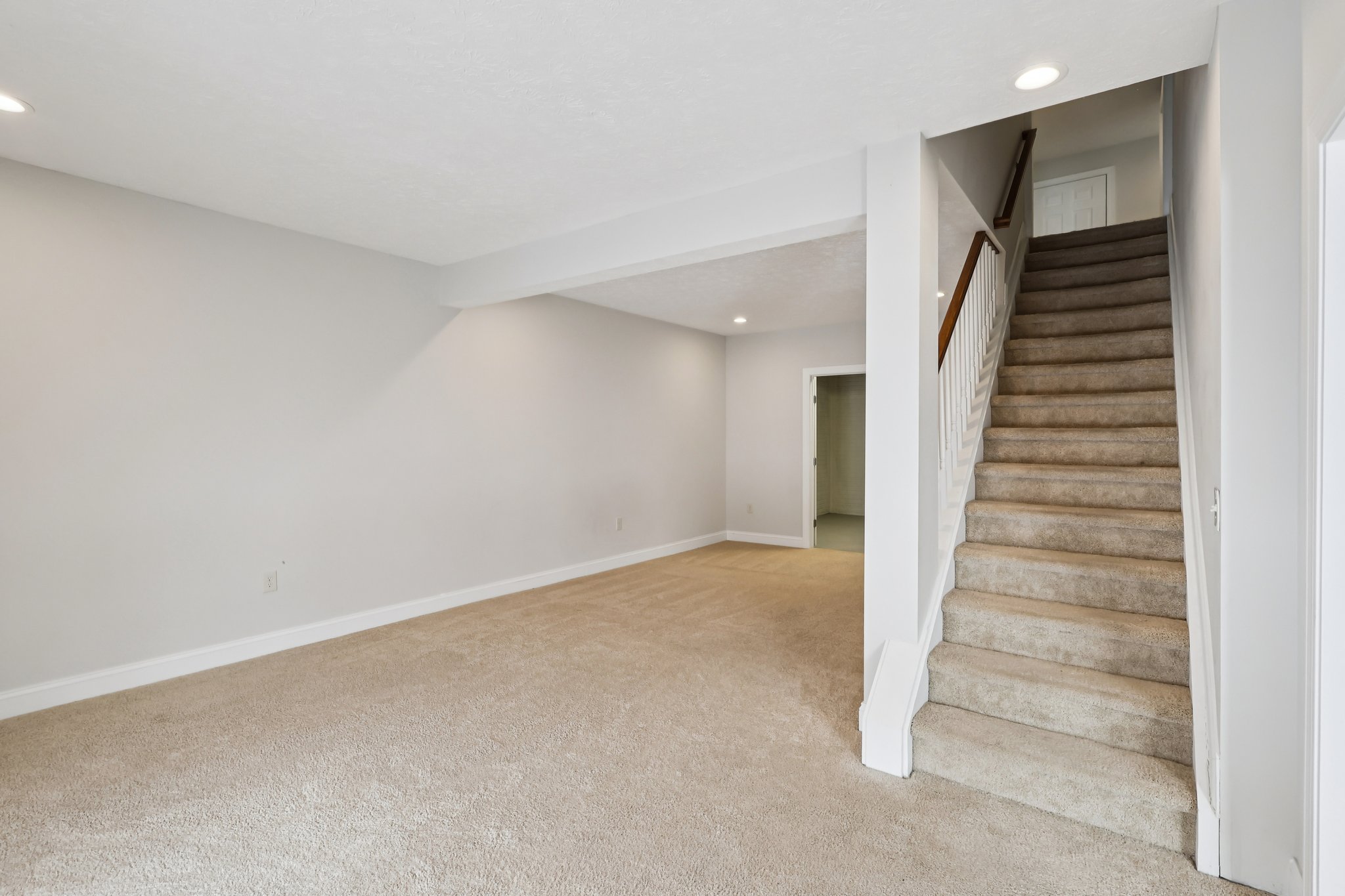 Spyglass Hill Dr-S2402-057.jpg