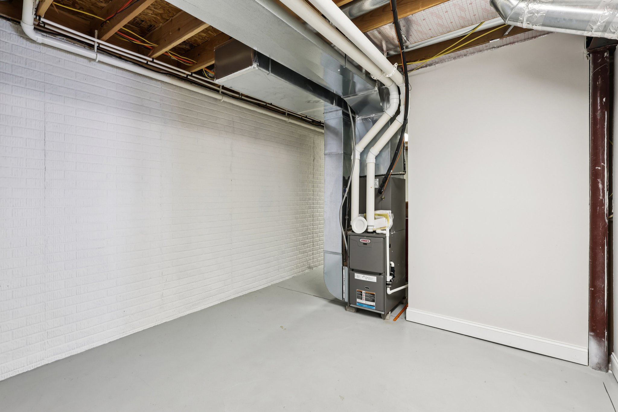 Spyglass Hill Dr-S2402-060.jpg