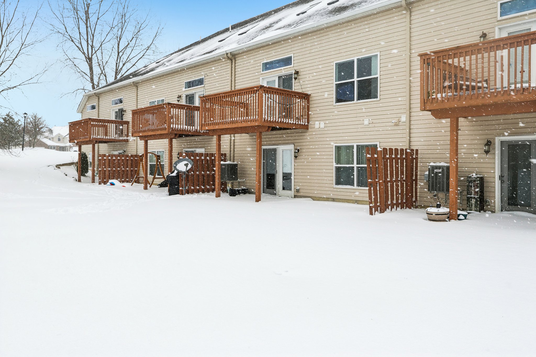 Spyglass Hill Dr-S2402-073.jpg