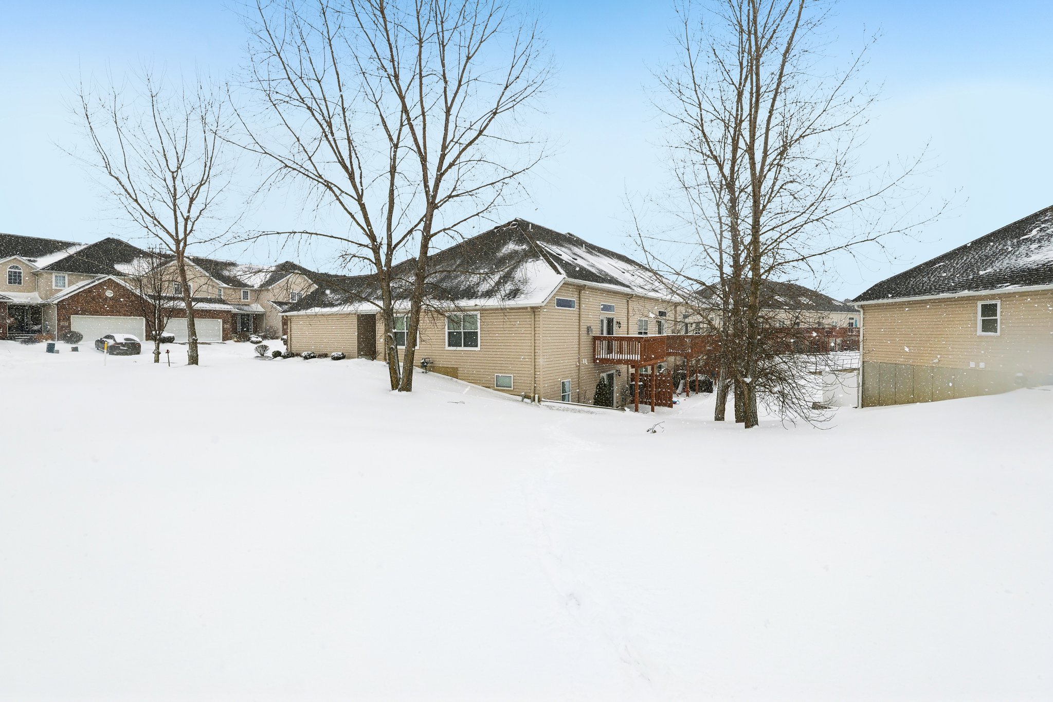 Spyglass Hill Dr-S2402-077.jpg