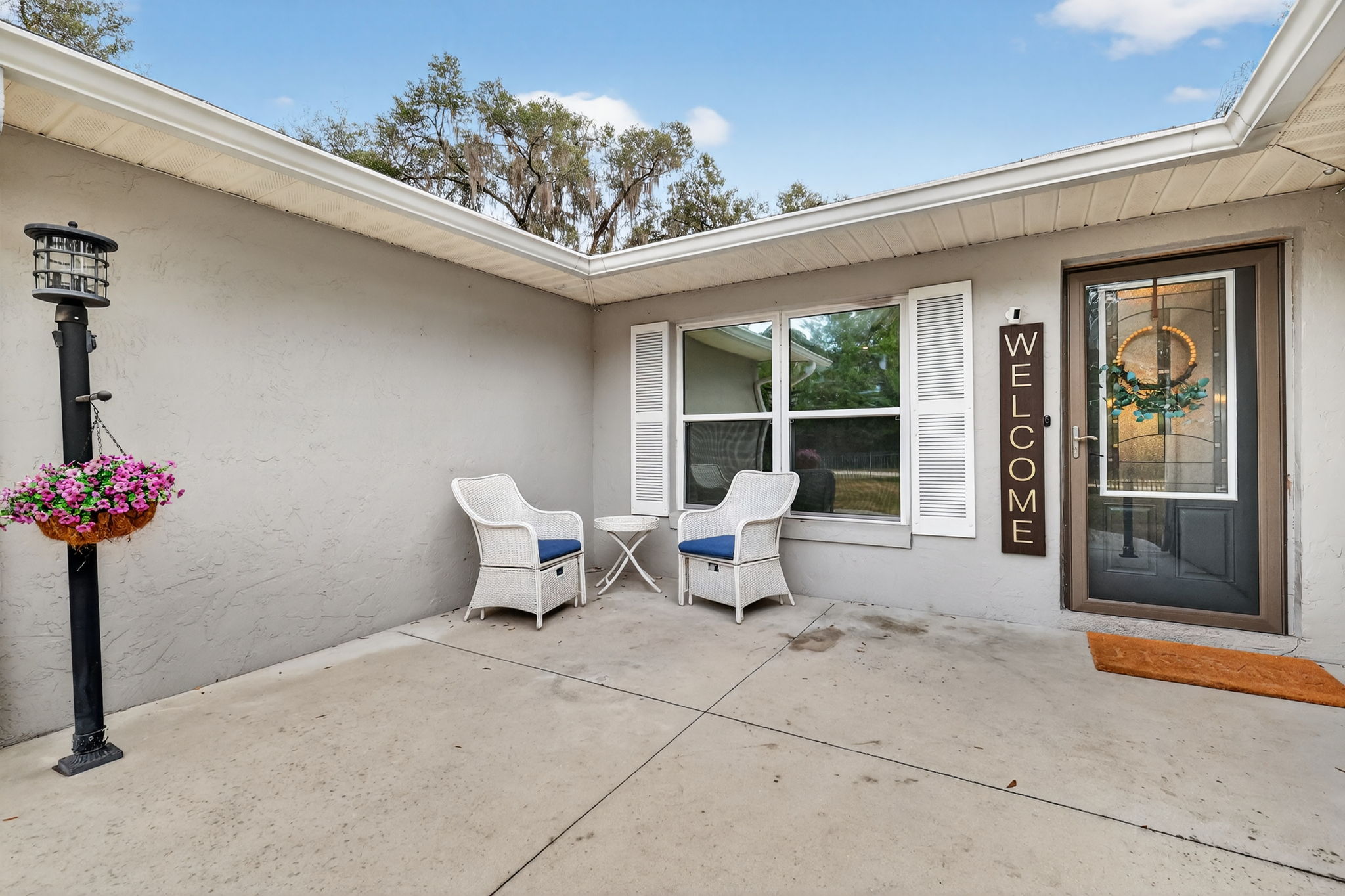Front Patio and Entry