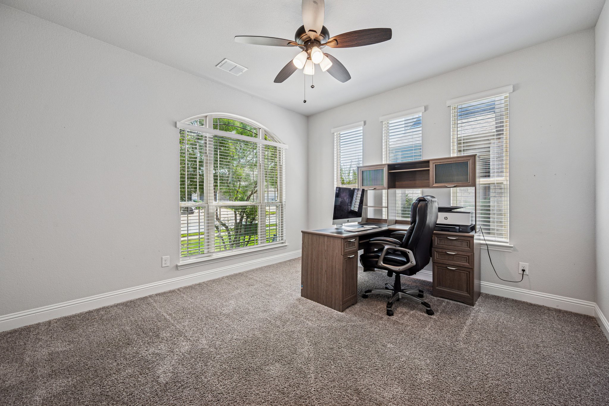 3459 - 1417 Stoneleigh Pl, Krugerville, TX 76227 18.jpg