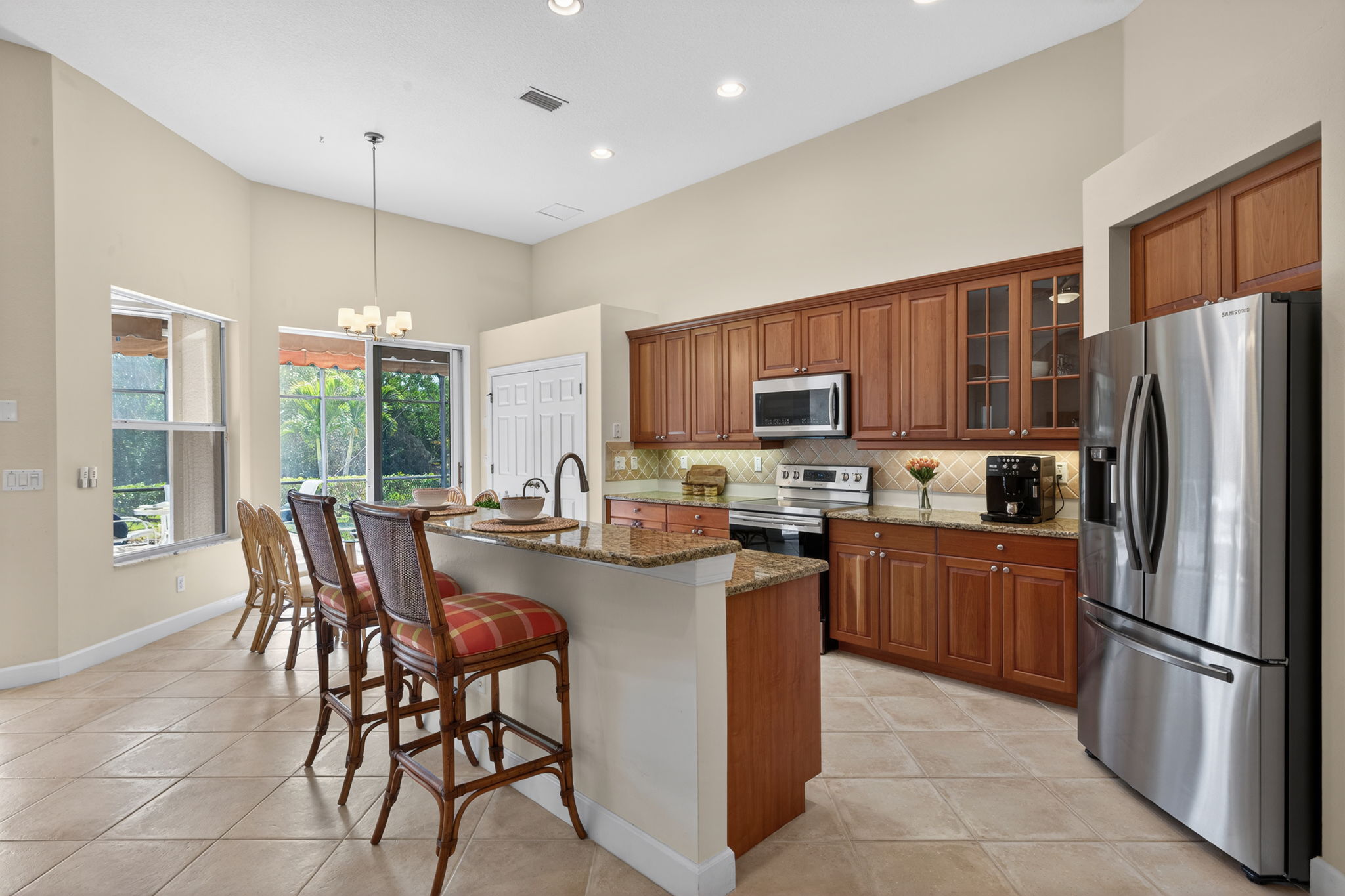 Breakfast Bar