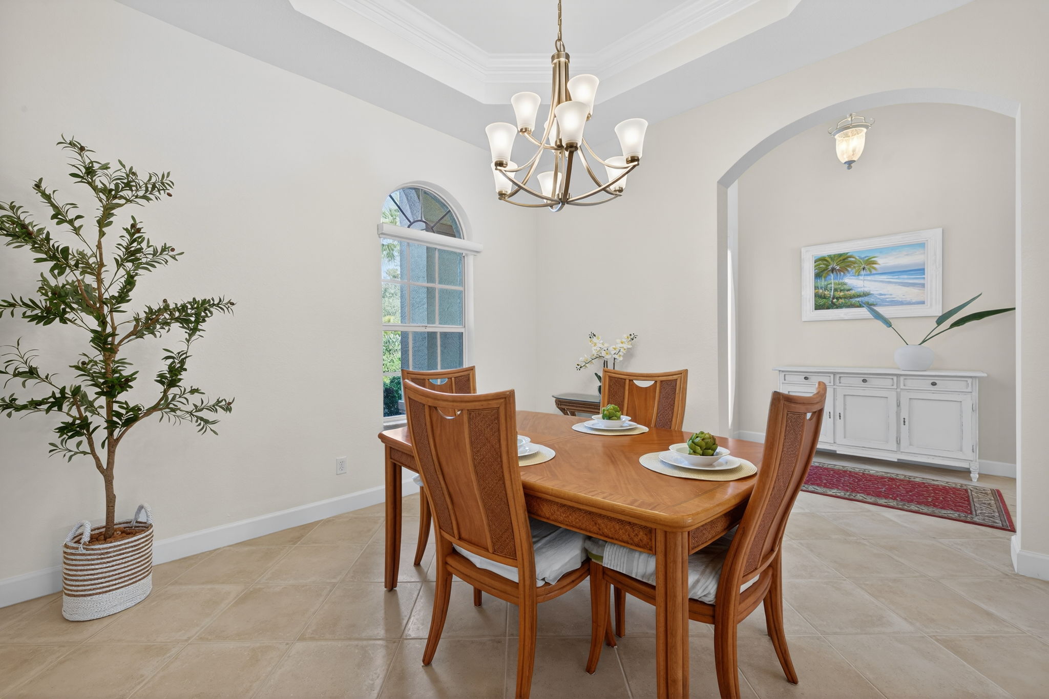 Dining Room 2 of 2