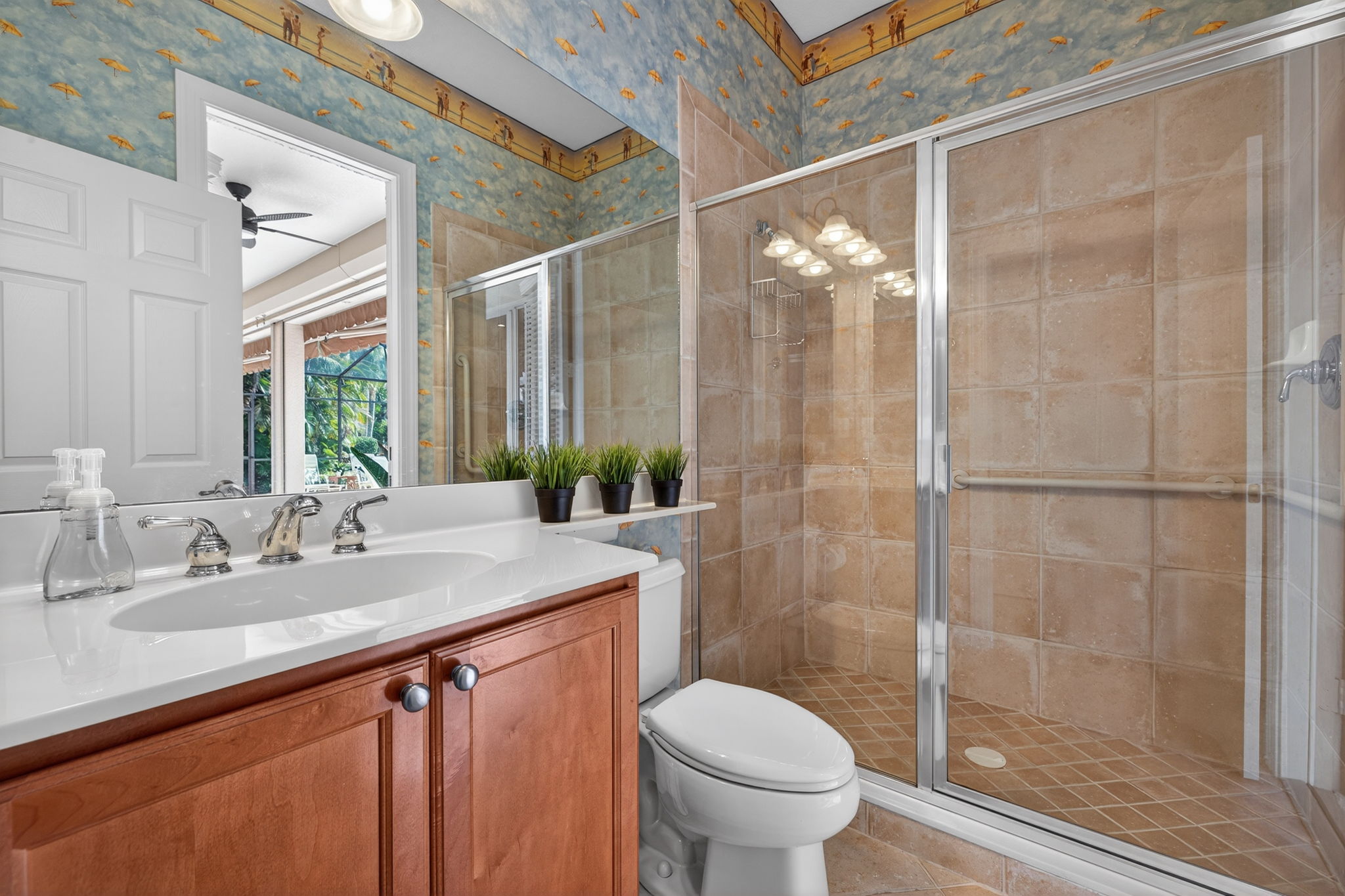 Guest Bathroom 2 of 2