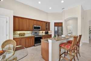 Kitchen 4 of 4