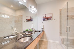 17 Main BR En Suite A
