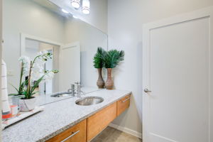 23 Full Bath B