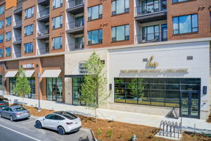 29 Aerial Dresden Drive Retail B