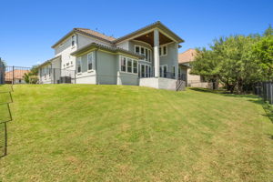  Photo 40