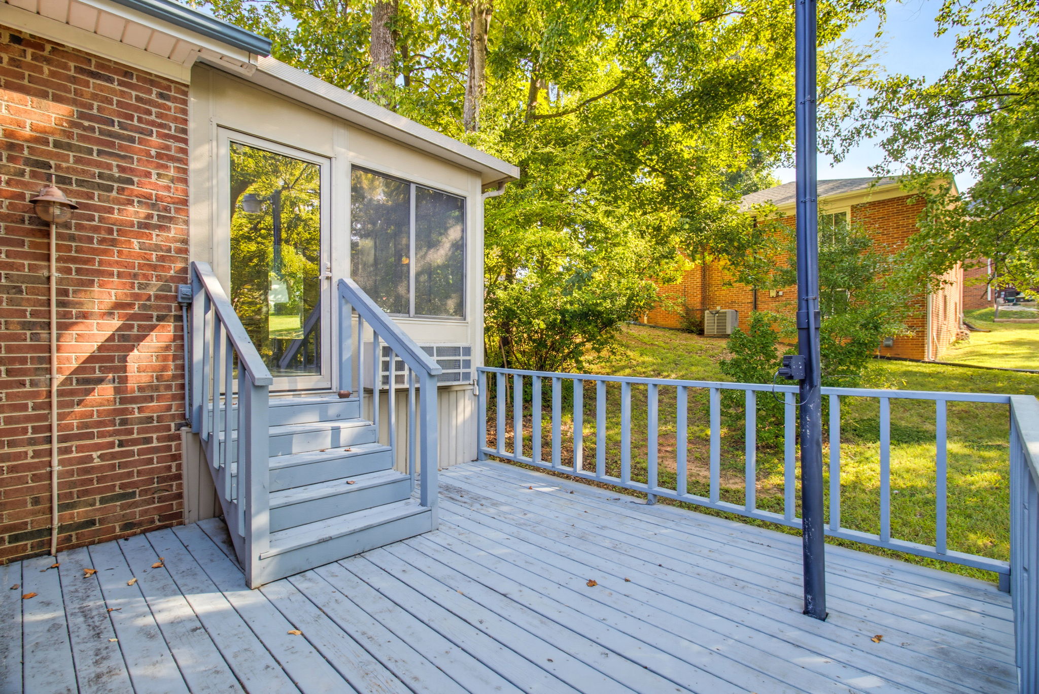 1418 Rock Spring St-33