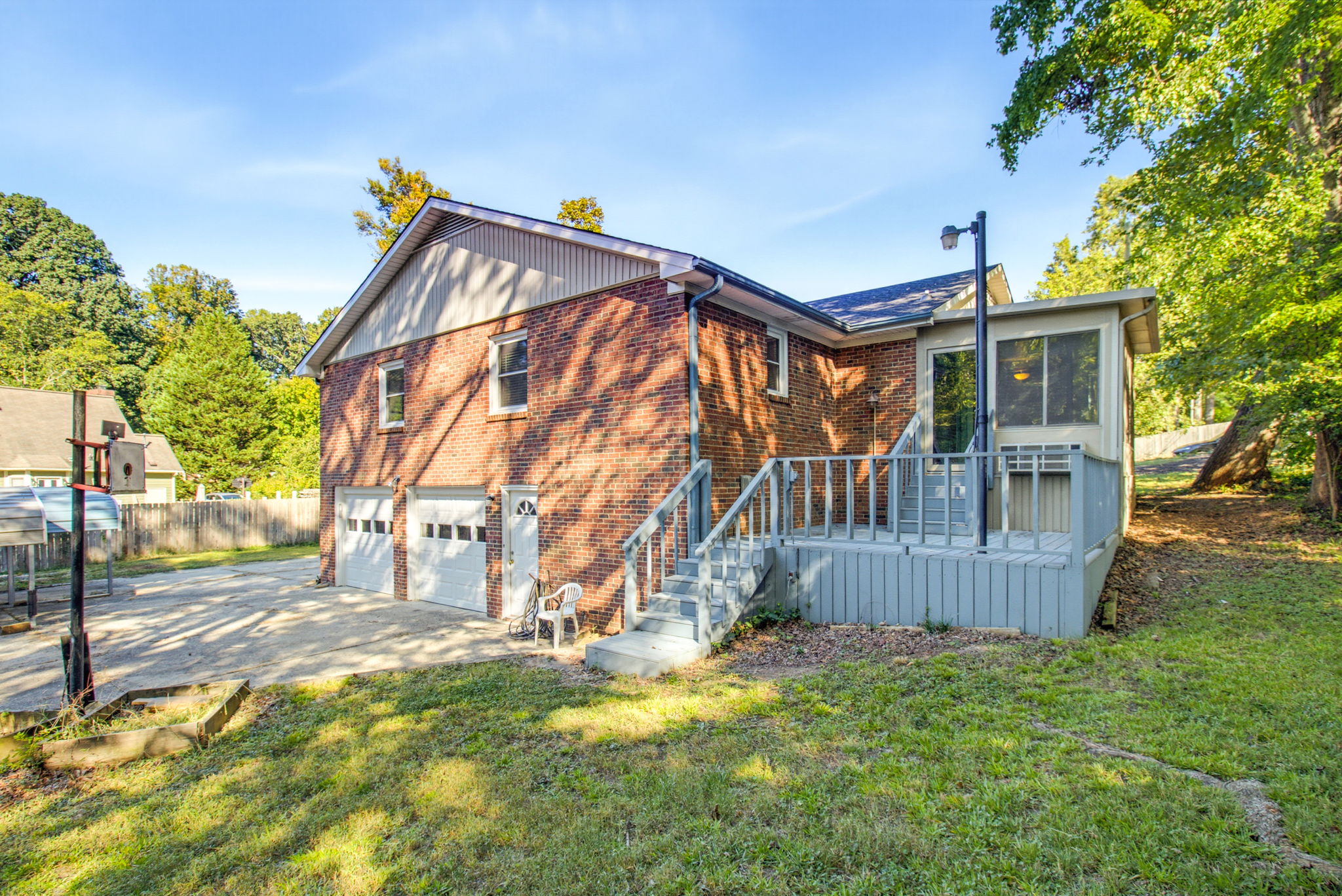 1418 Rock Spring St-35