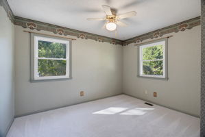 1418 Rock Spring St-16