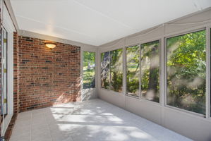 1418 Rock Spring St-22