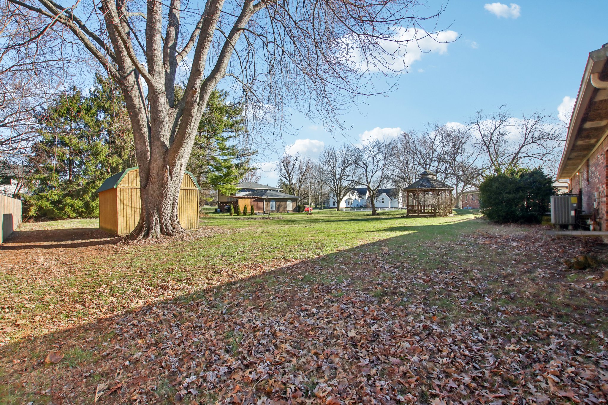 S Muessing Rd-S1003-028.jpg