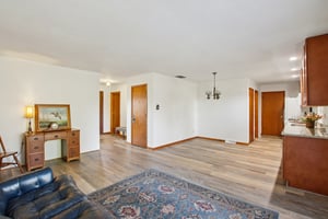 S Muessing Rd-S1003-009.jpg