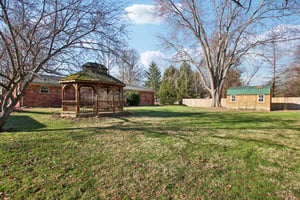 S Muessing Rd-S1003-032.jpg