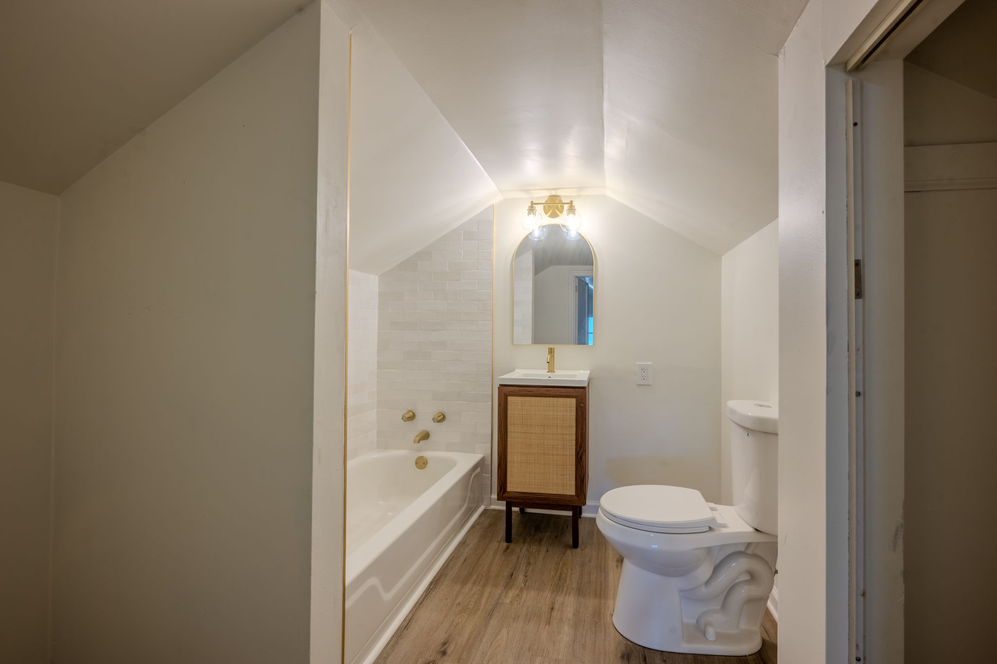 Upstairs Bath