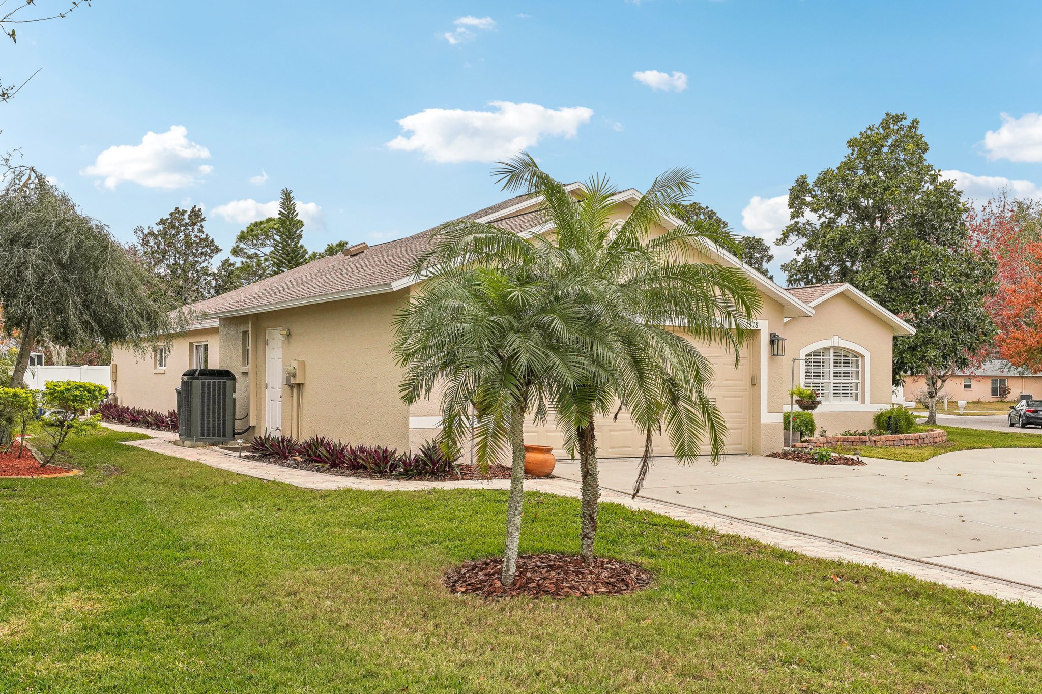 Watermill Cir-003.jpg