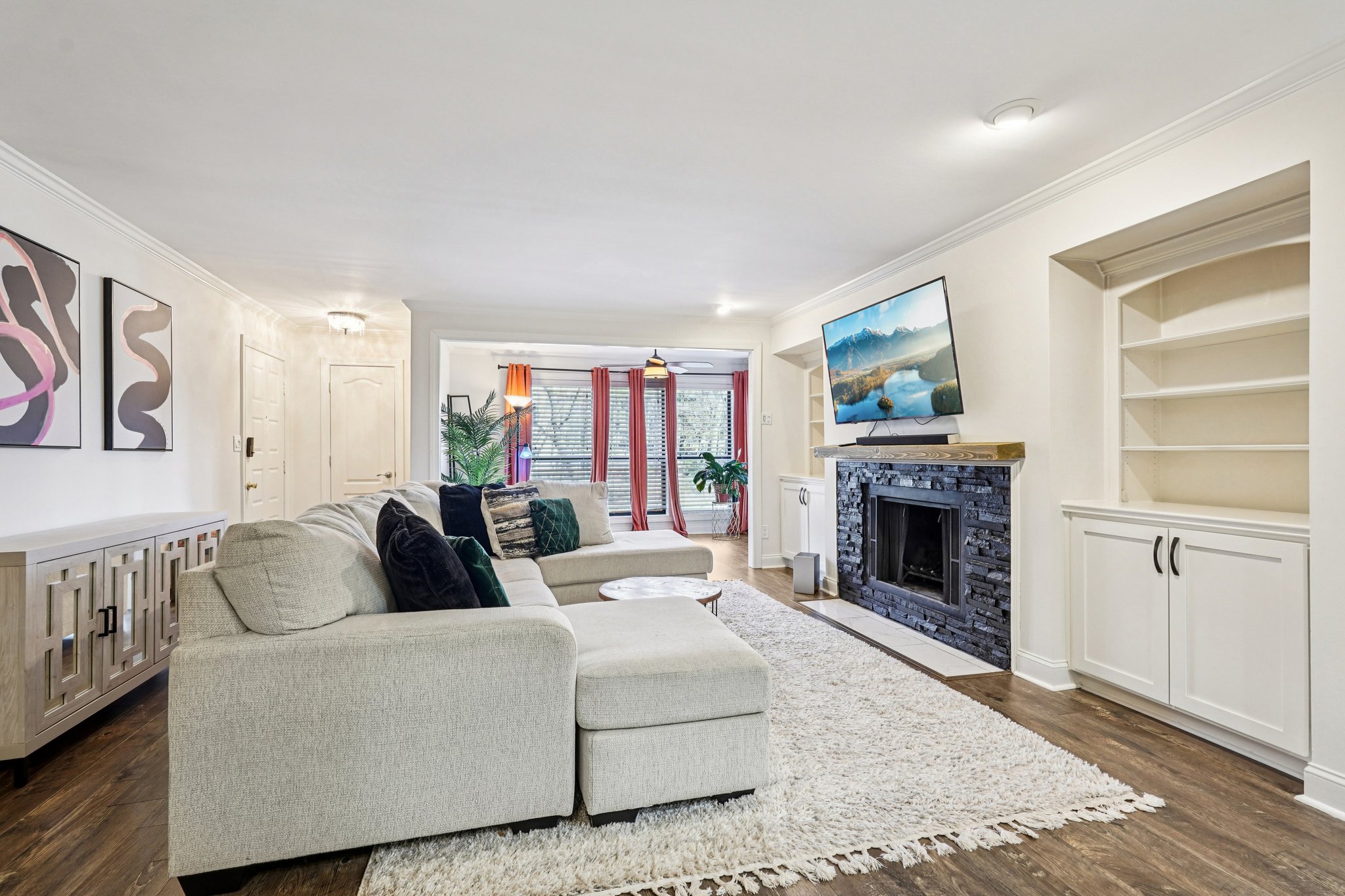 Summit N Dr NE-S1002-008.jpg