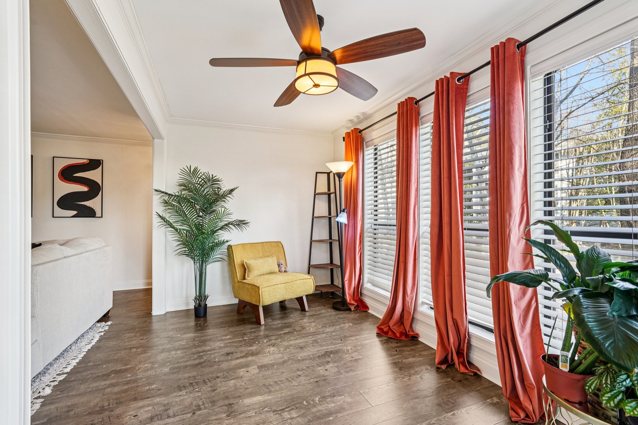 Summit N Dr NE-S1002-012.jpg