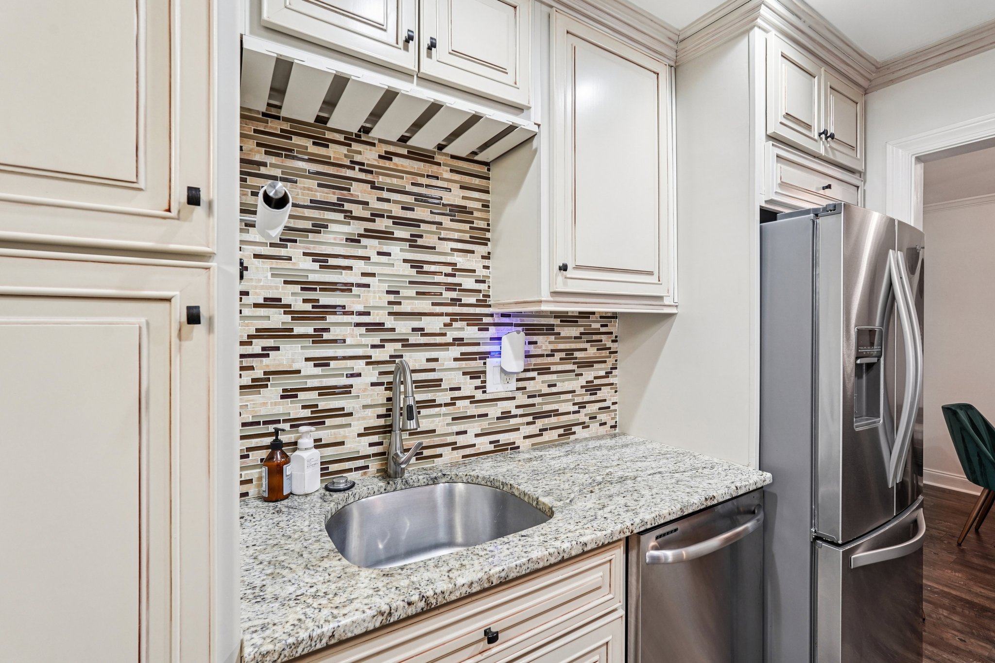 Summit N Dr NE-S1002-021.jpg