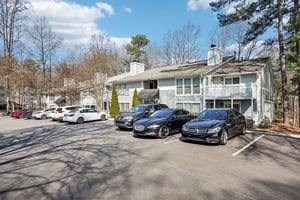 Summit N Dr NE-S1002-001.jpg