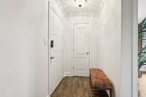 Summit N Dr NE-S1002-004.jpg