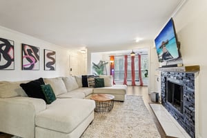 Summit N Dr NE-S1002-009.jpg