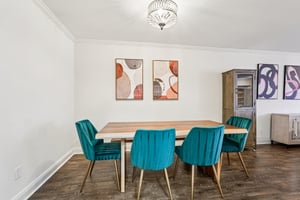 Summit N Dr NE-S1002-015.jpg