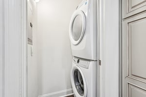 Summit N Dr NE-S1002-022.jpg