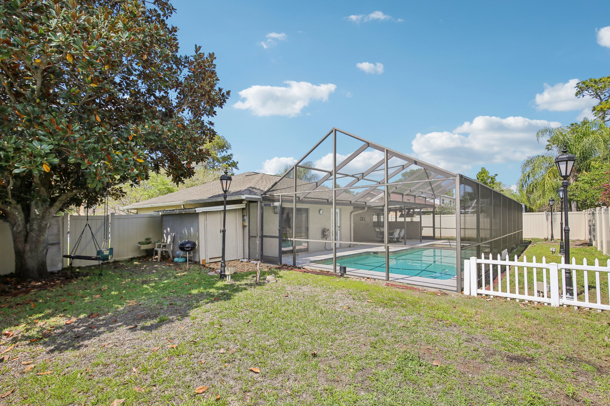 Windmill Pointe Rd-S2803-031.jpg