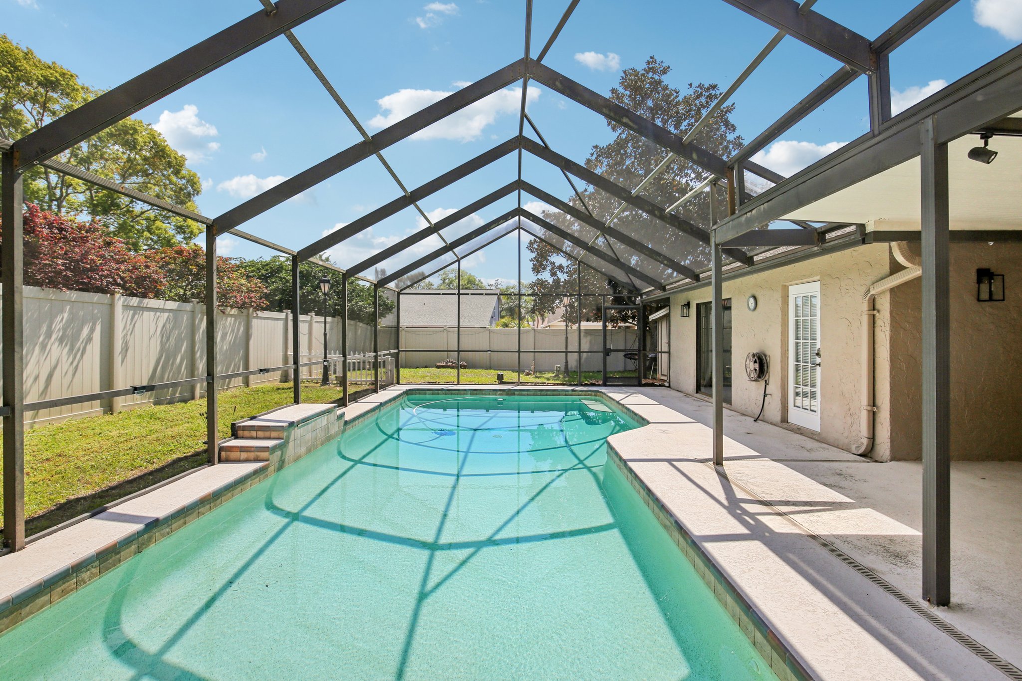 Windmill Pointe Rd-S2803-036.jpg