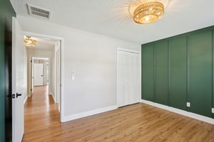 Windmill Pointe Rd-S2803-020.jpg