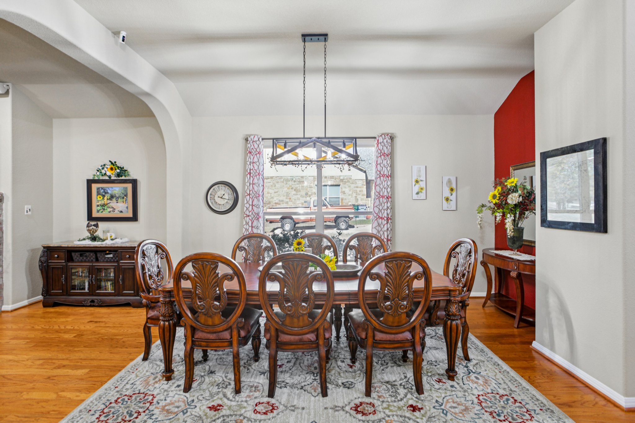 Large Formal Dining Area