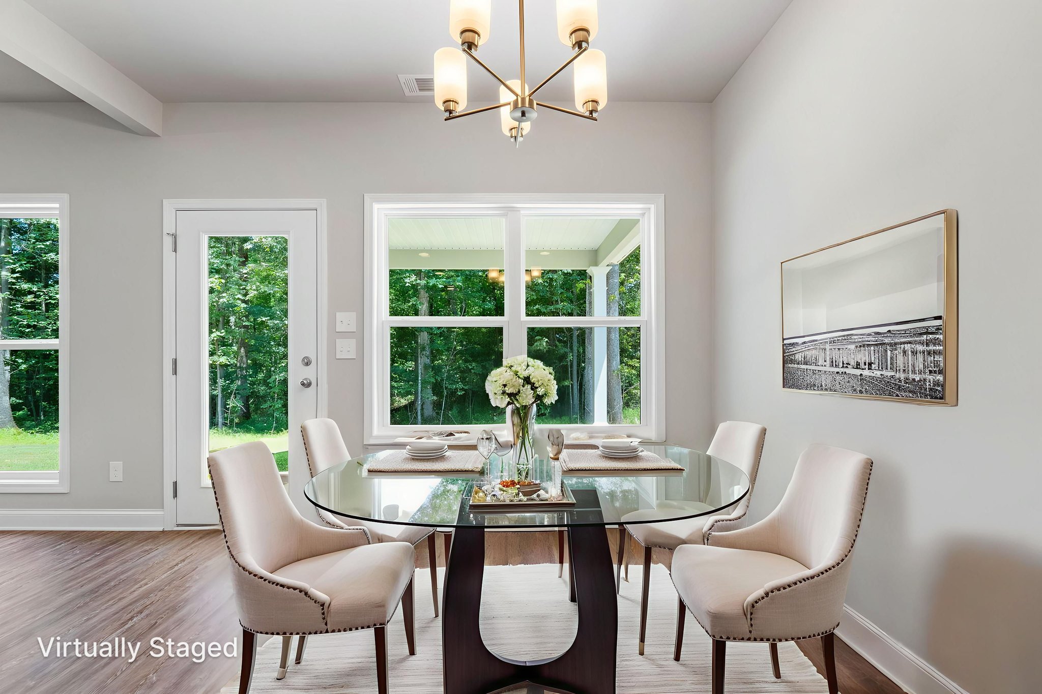 DSC00857 virtually staged.jpeg