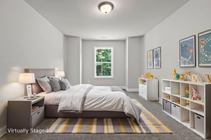 DSC00937 virtually staged.jpeg