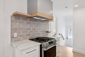 187316-189755 - 142 Bacon St-S1202-2-003.jpg