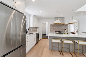 187316-189755 - 142 Bacon St-S1202-2-005.jpg