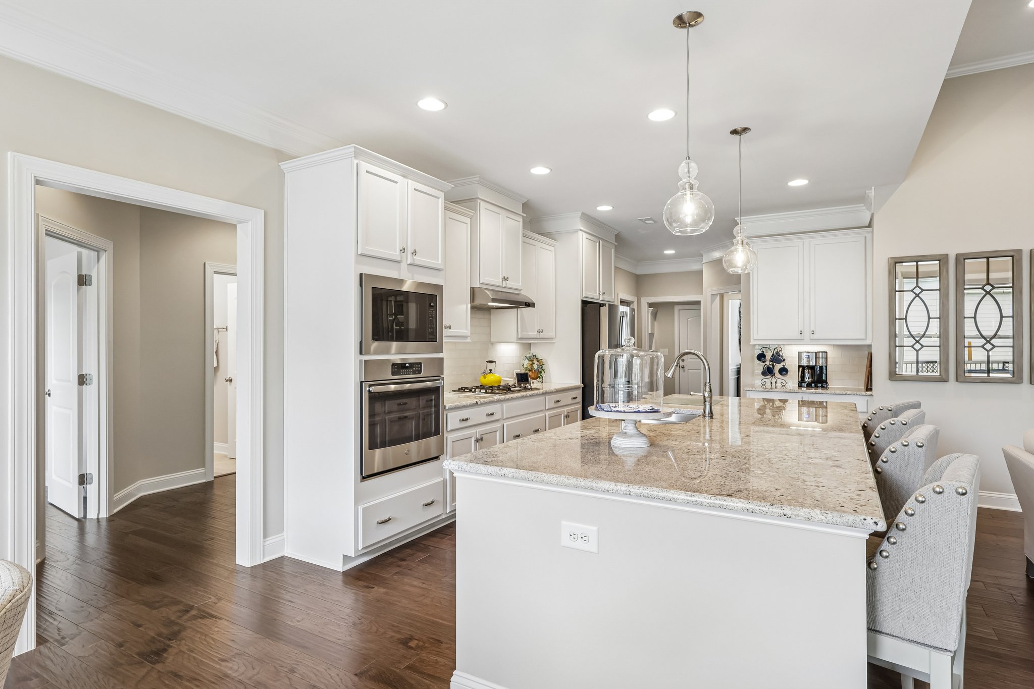 Butler Dr-S2208-016.jpg
