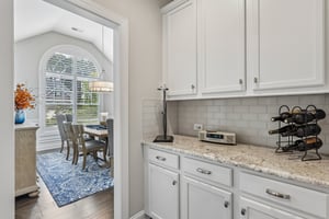 Butler Dr-S2208-020.jpg
